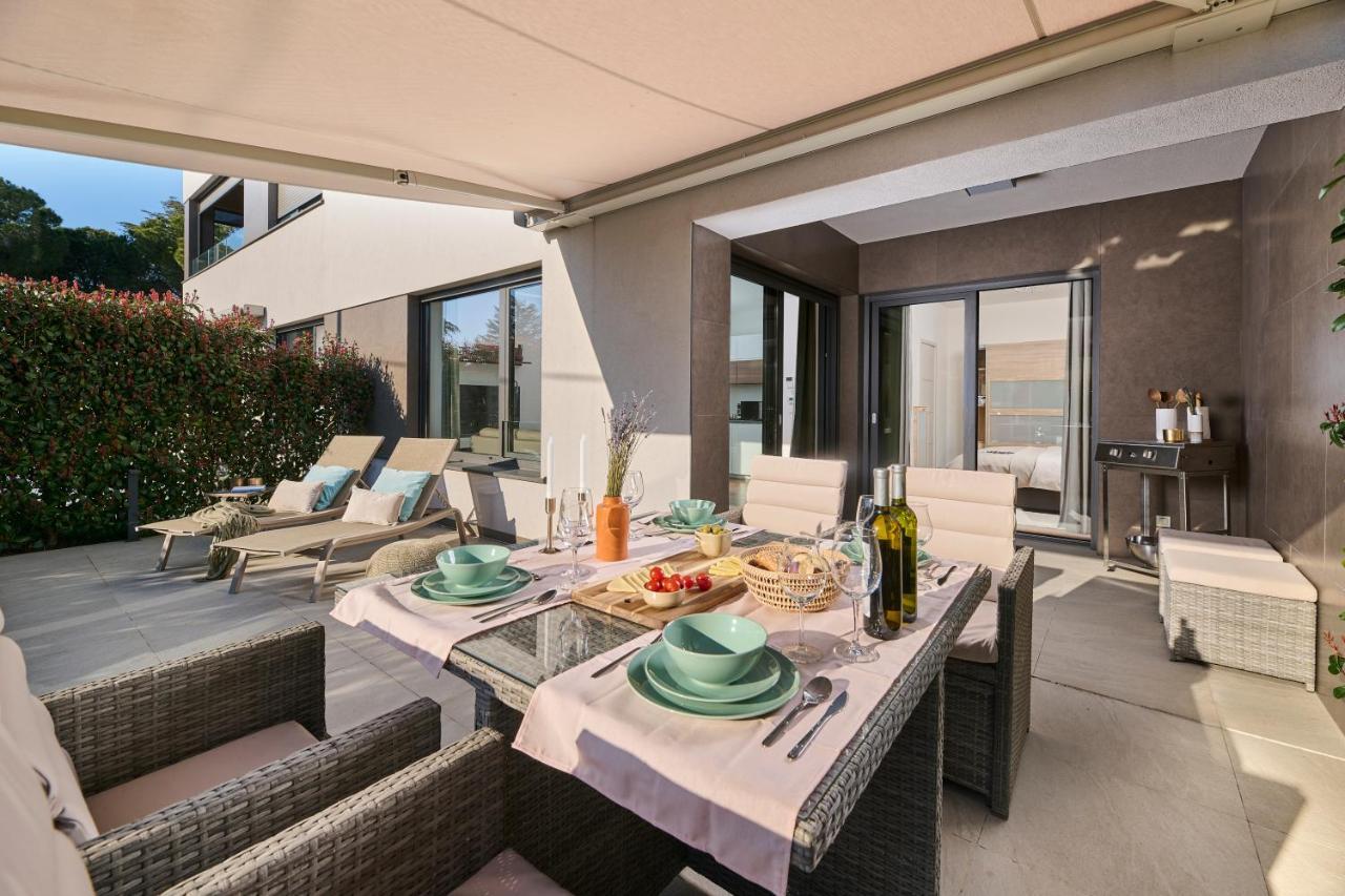 Brand New 1 Bedroom Apartment With Backyard Near The Beach! Poreč Eksteriør billede
